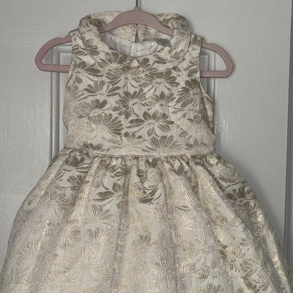 Carters girls gold and beige dress super cute brand new no tag size 12 months - Picture 2 of 4